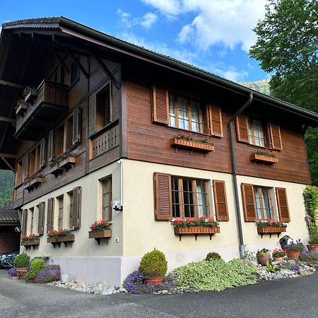 Lake Park Apartment Интерлакен Екстериор снимка