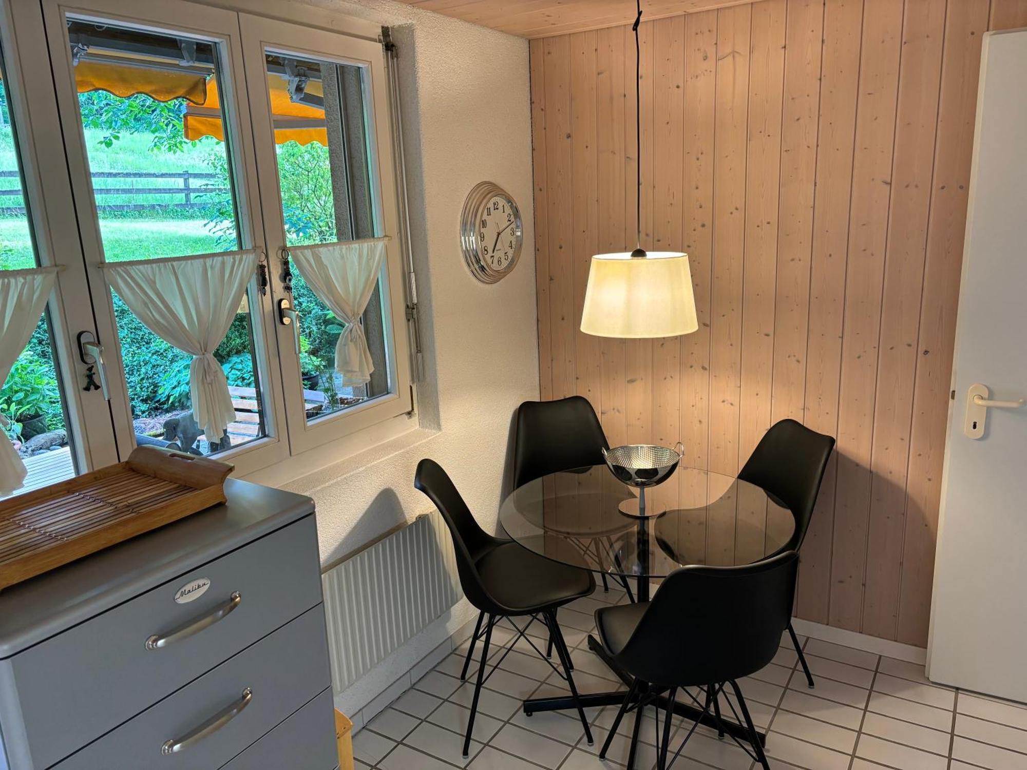 Lake Park Apartment Интерлакен Екстериор снимка